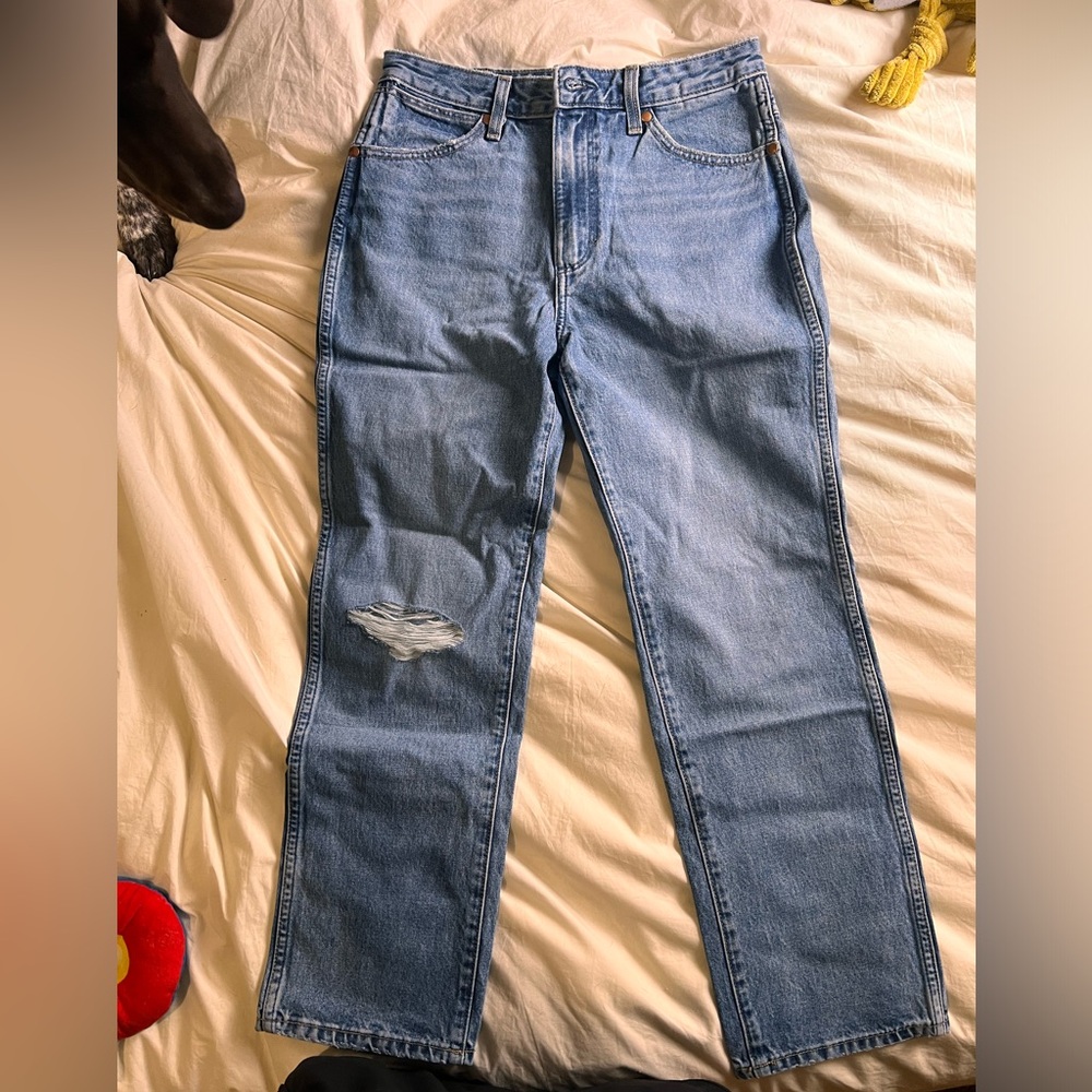 Wranglers Wild West 603, high waist straight leg jeans. Never worn, with tags